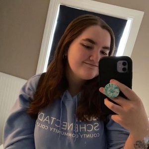 Meet your Posher, Sarah